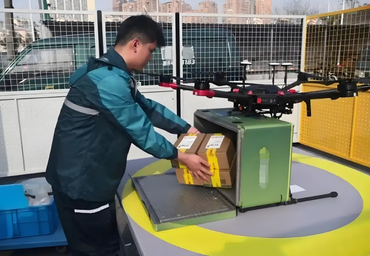 無人機調(diào)度員，4500到8000的改變（CAAC超視距+物流專項）